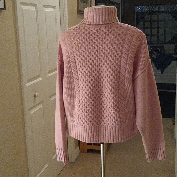 ATM baby pink thick ribbed cropped sweater size small- - Picture 3 of 9